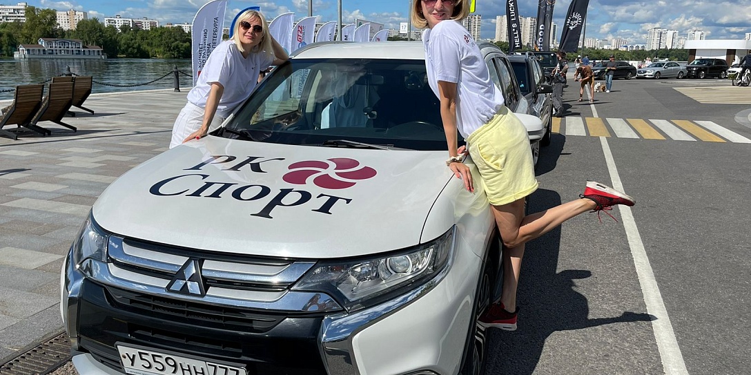 Уникальный маяк и «Пропавшие в кинохронике». Команда «РК-Спорт» участвует в ГрандТуре «Балтийская миля 2022»